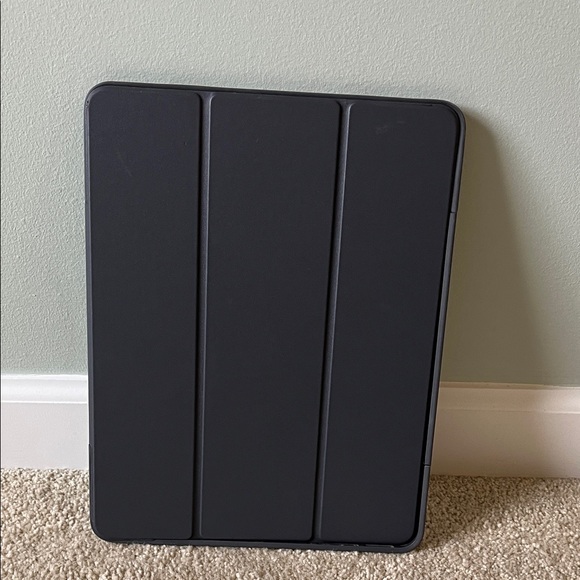 iPad Pro Case (12.9 inch) - Picture 1 of 2